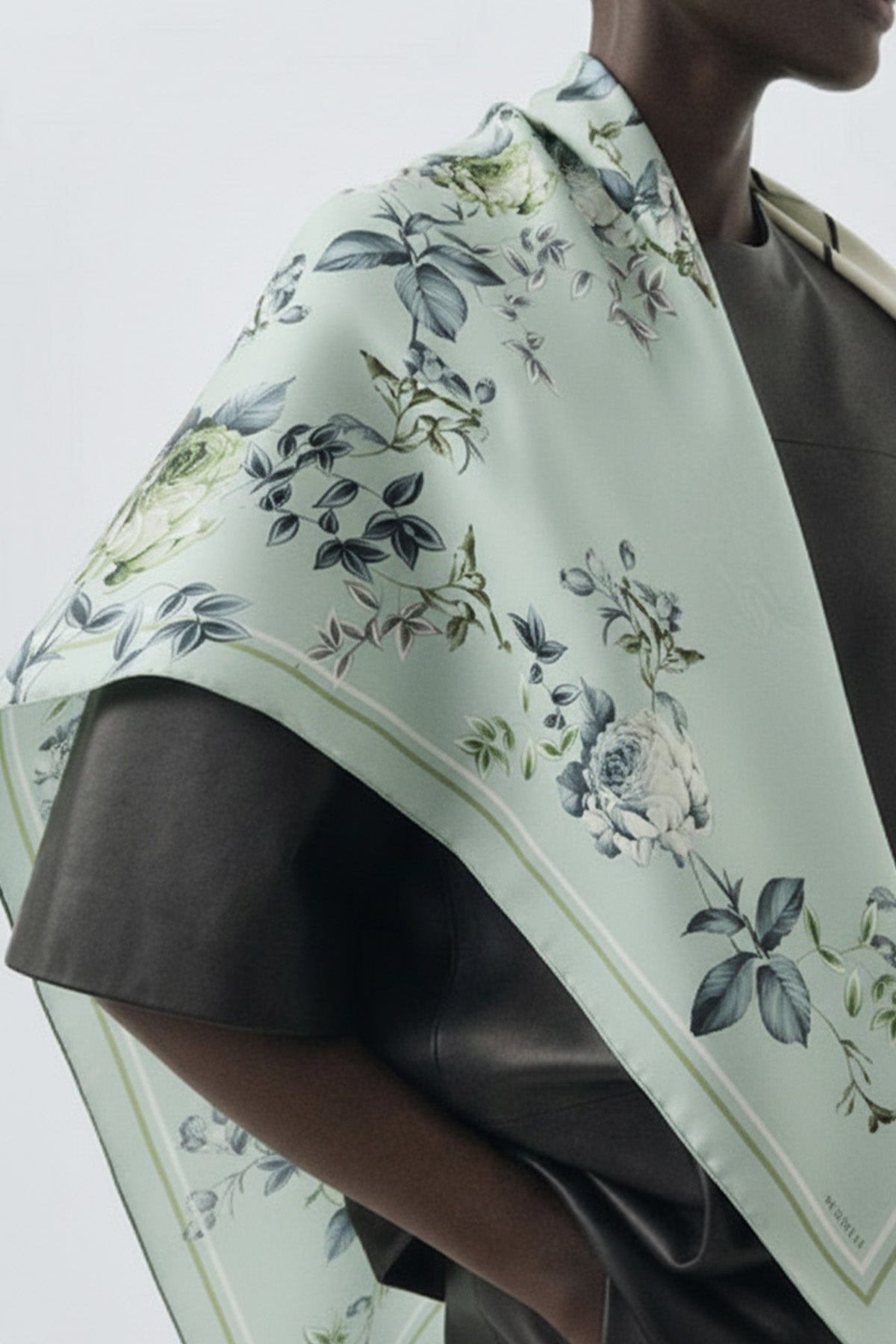 Emerald Green Rose Patterned Silk Scarf