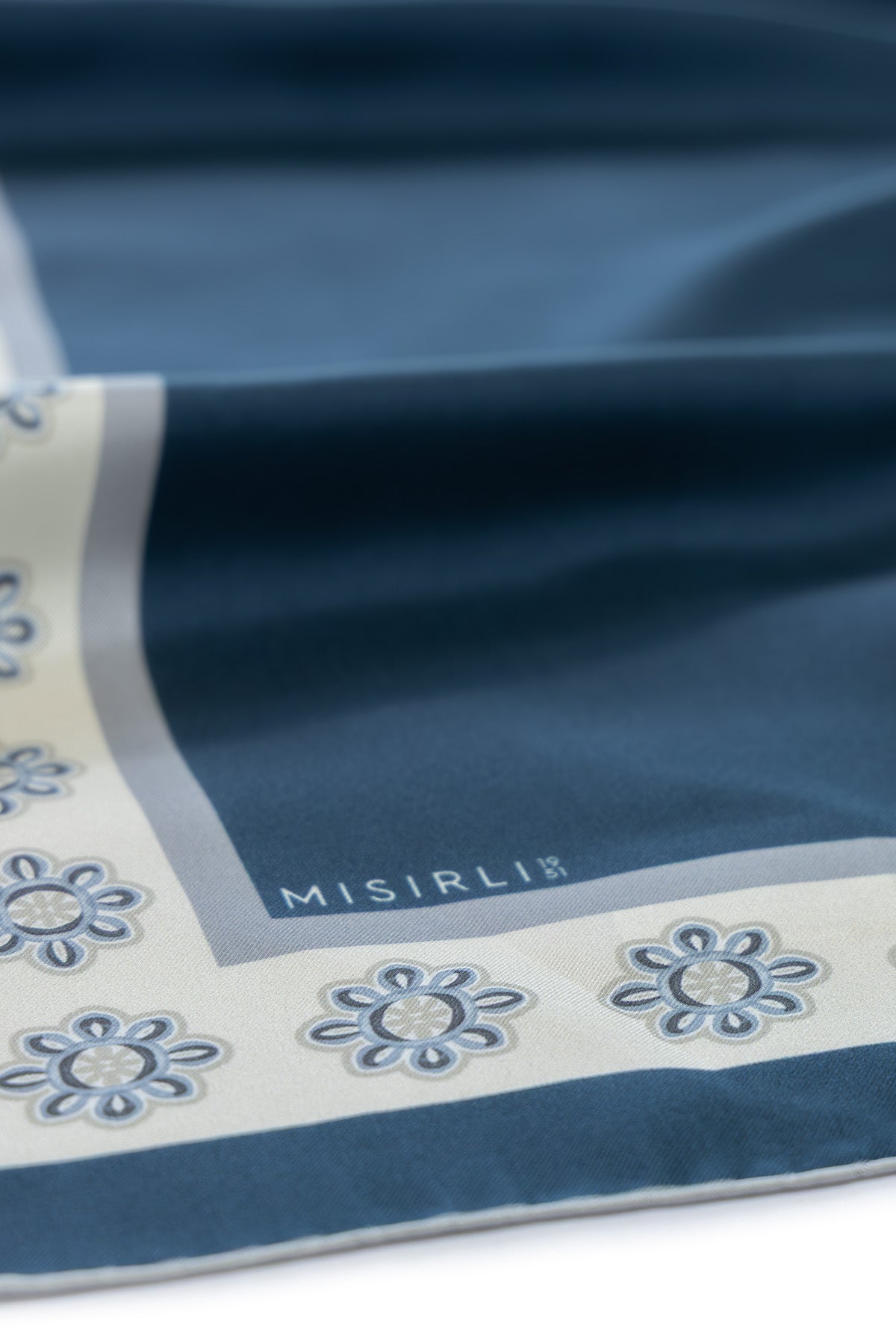 Oil Edge Floral Design Silk Shawl