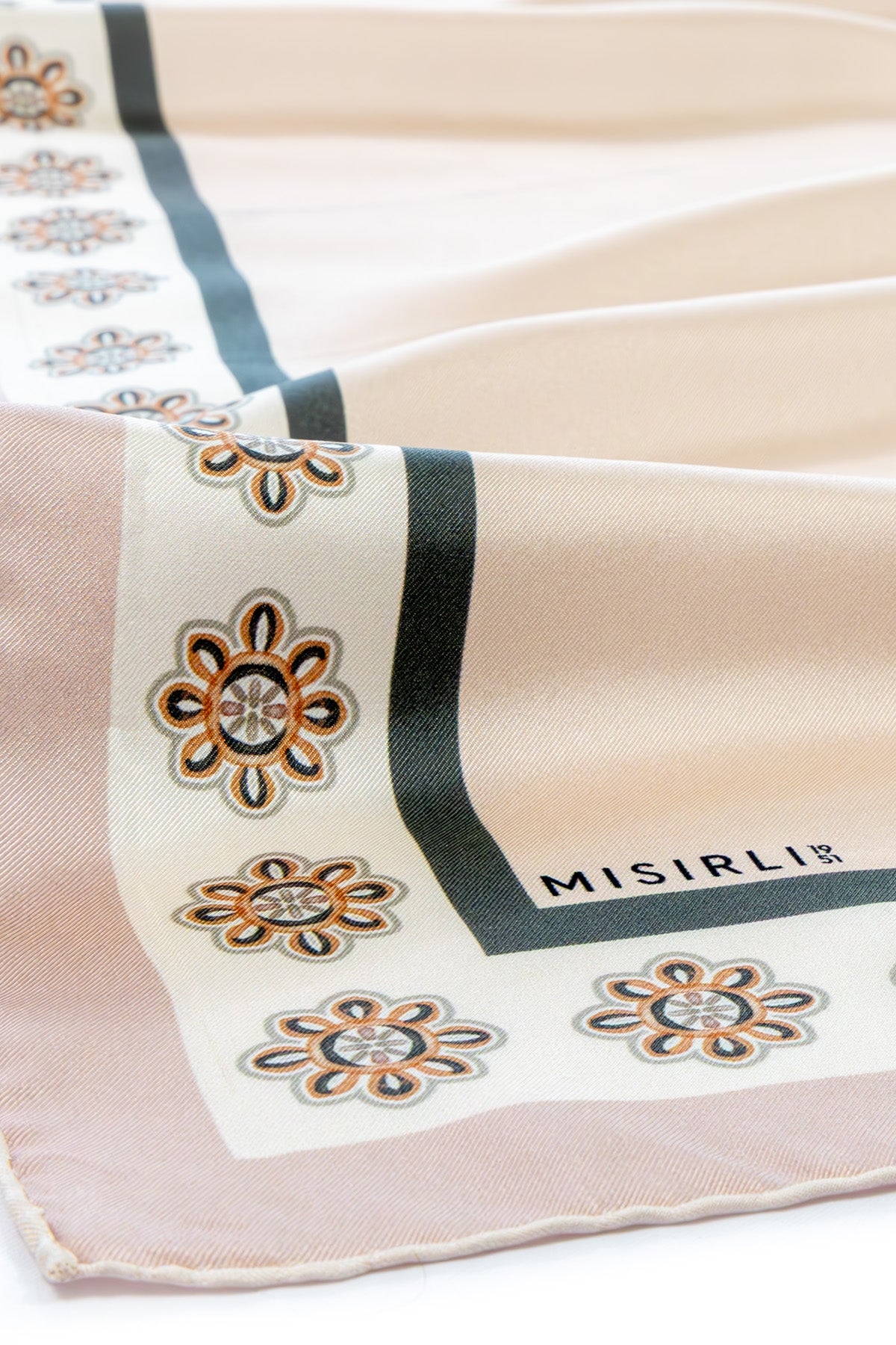 Pink Edge Floral Pattern Silk Shawl