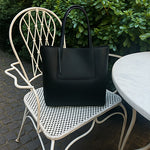 Women's Bag with Black Zipper Detail