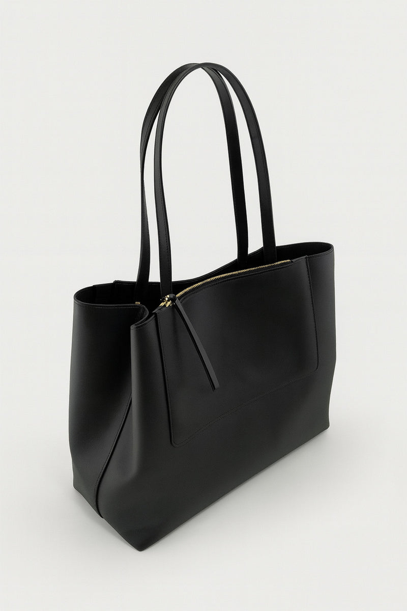 Women's Bag with Black Zipper Detail