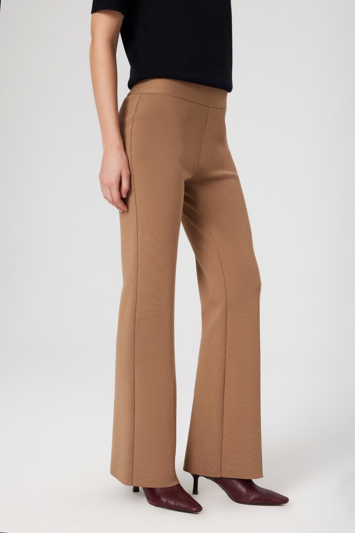 High-Waisted Women's Caramel Ribbed Pants