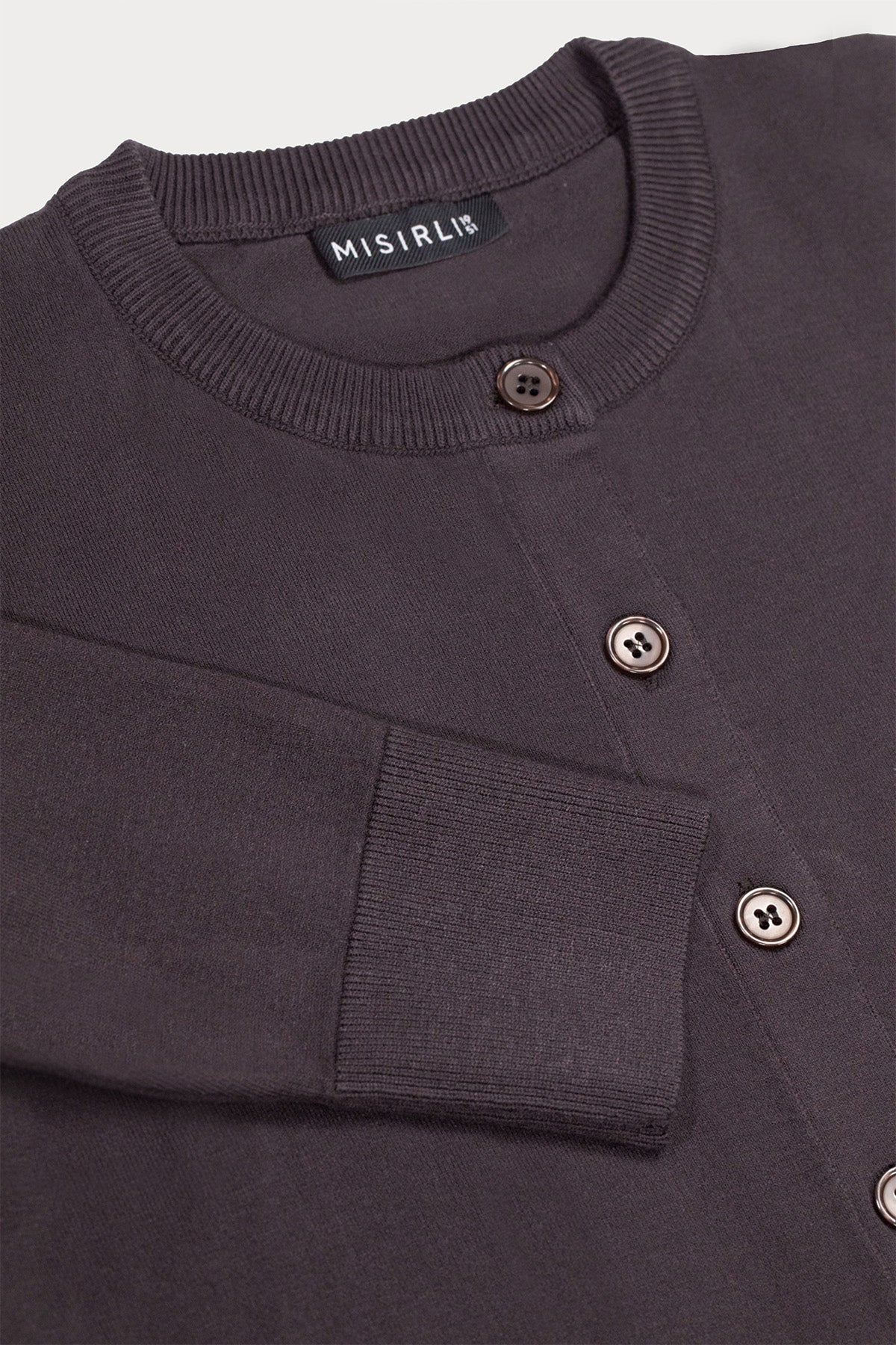 Bitter Brown Women's Cardigan with Buttoned Collar