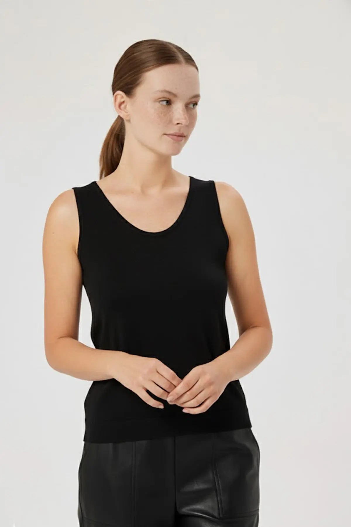 Black Sleeveless U-Neck Women's Tank Top Triko Mısırlı