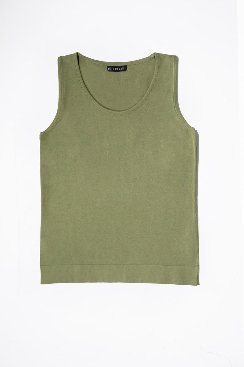 Green Sleeveless U-Neck Women's Athletic Shirt
