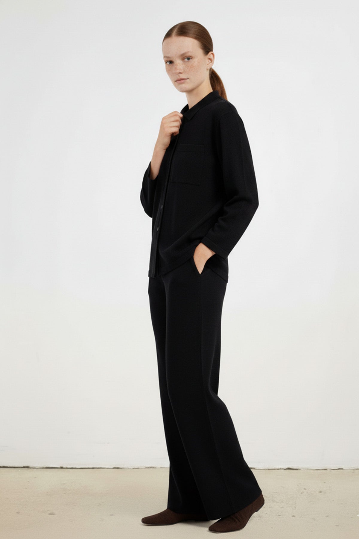 Black Pocket Detailed Women's Trousers