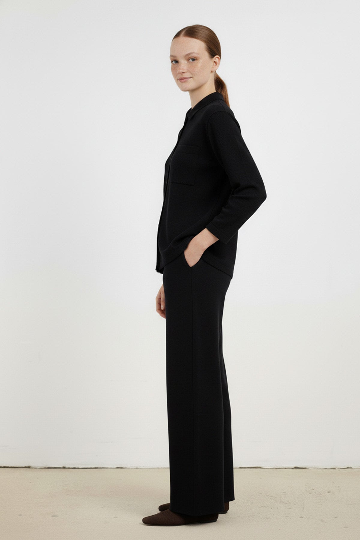 Black Pocket Detailed Women's Trousers