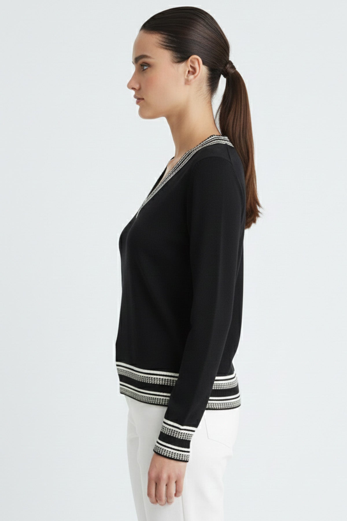 Women's Black Ecru V-Neck Sweater