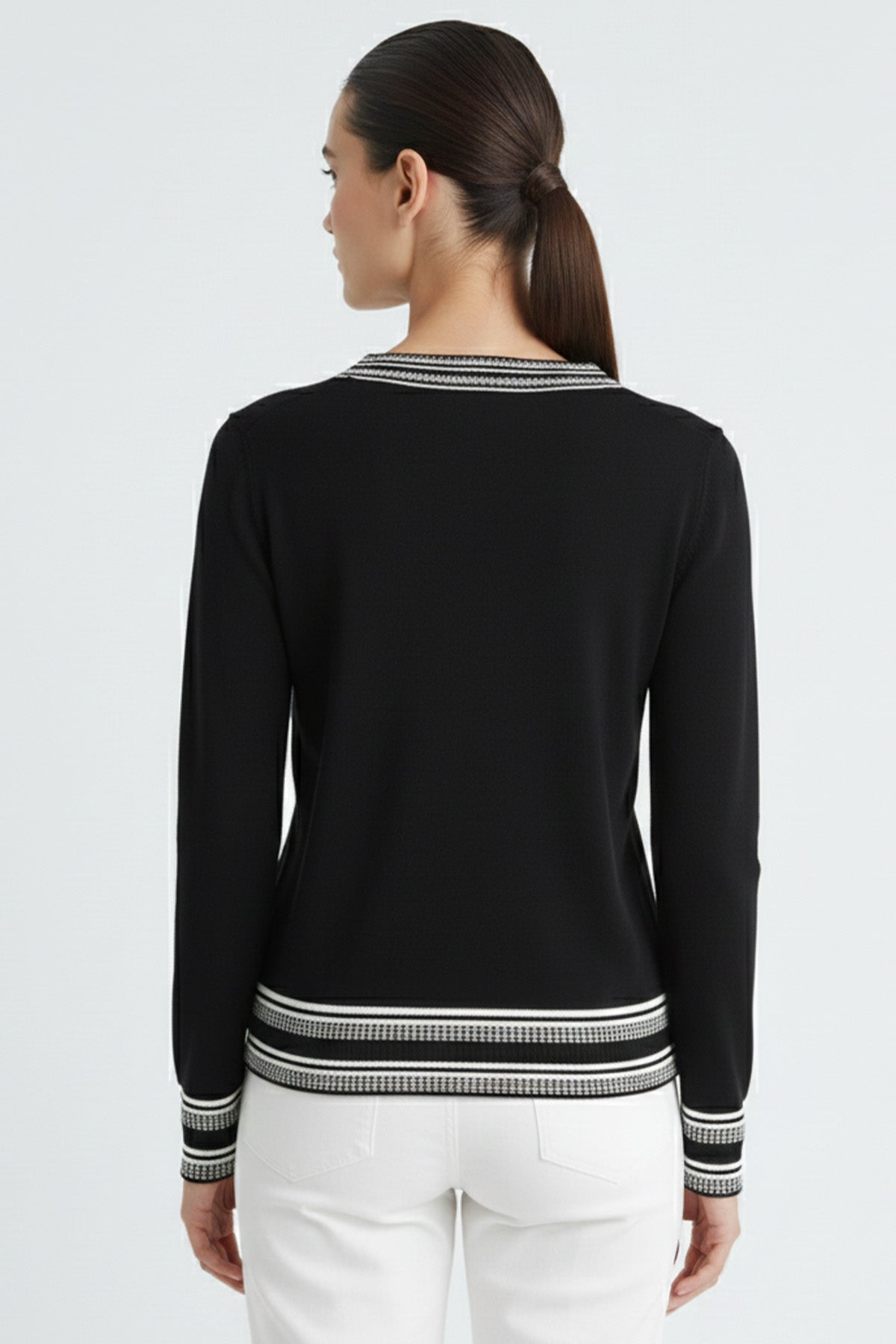Women's Black Ecru V-Neck Sweater