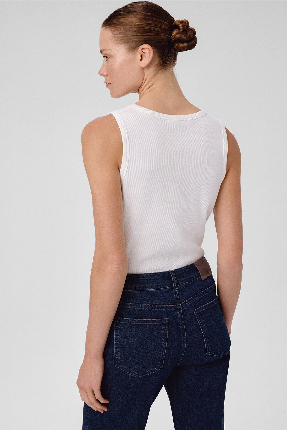 Ecru Ribbed Sleeveless Women's Athletic Shirt