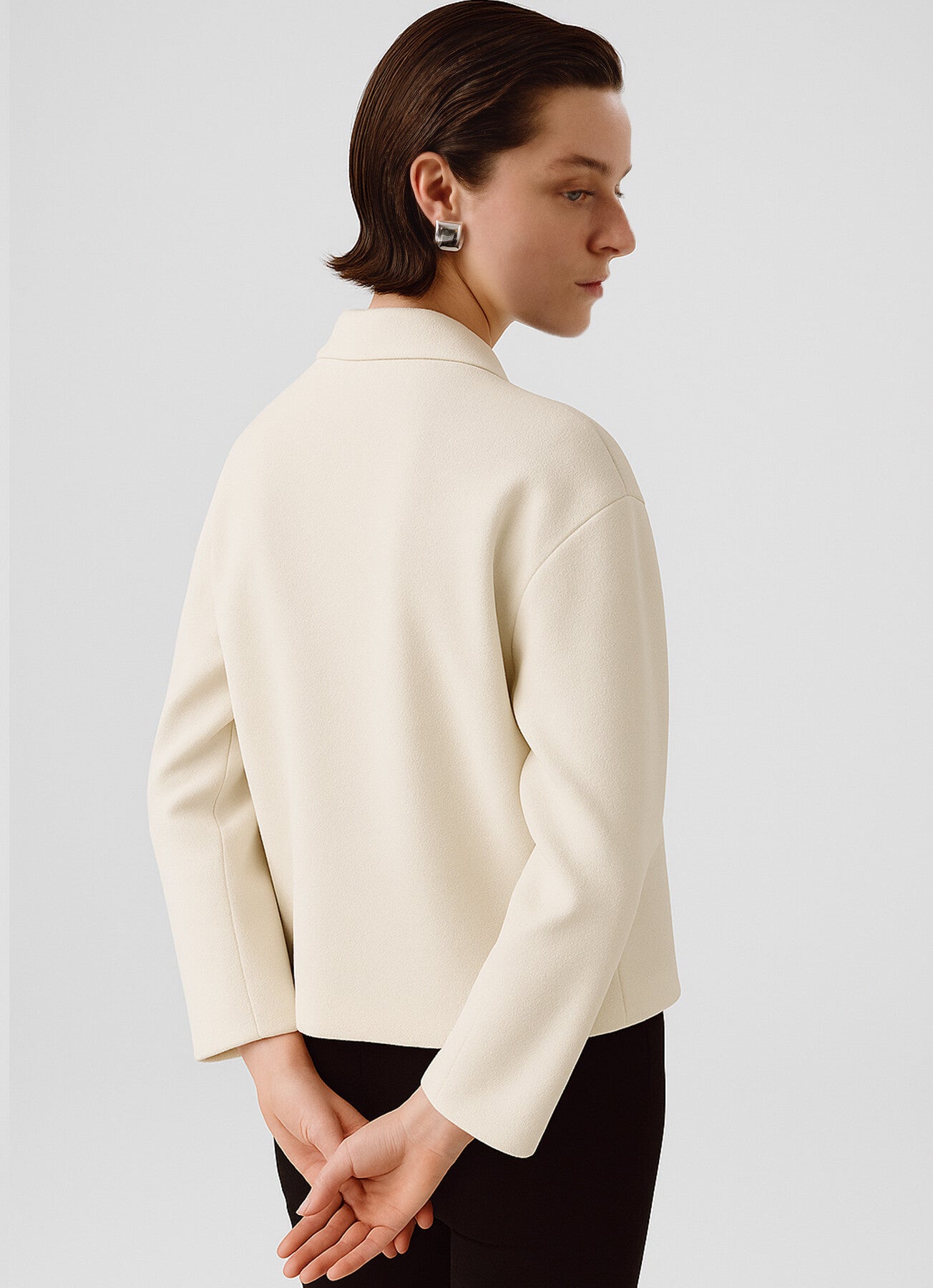 Ecru Shirt Collar Zipper Women's Jacket