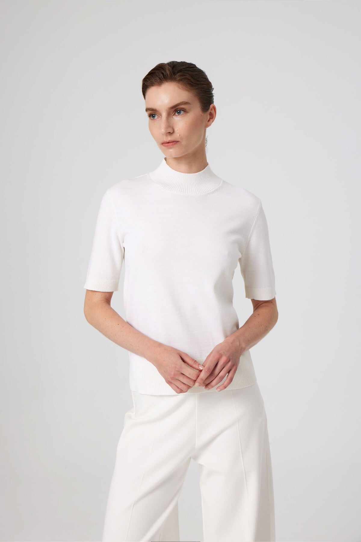 Ecru Half Fisherman's Collar Women's Sweater