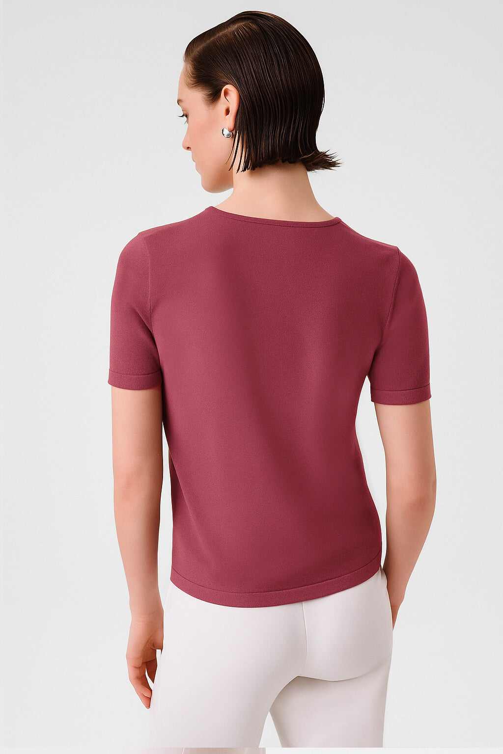 Rose-Colored Short-Sleeved Women's Sweater with a Bicycle Neckline