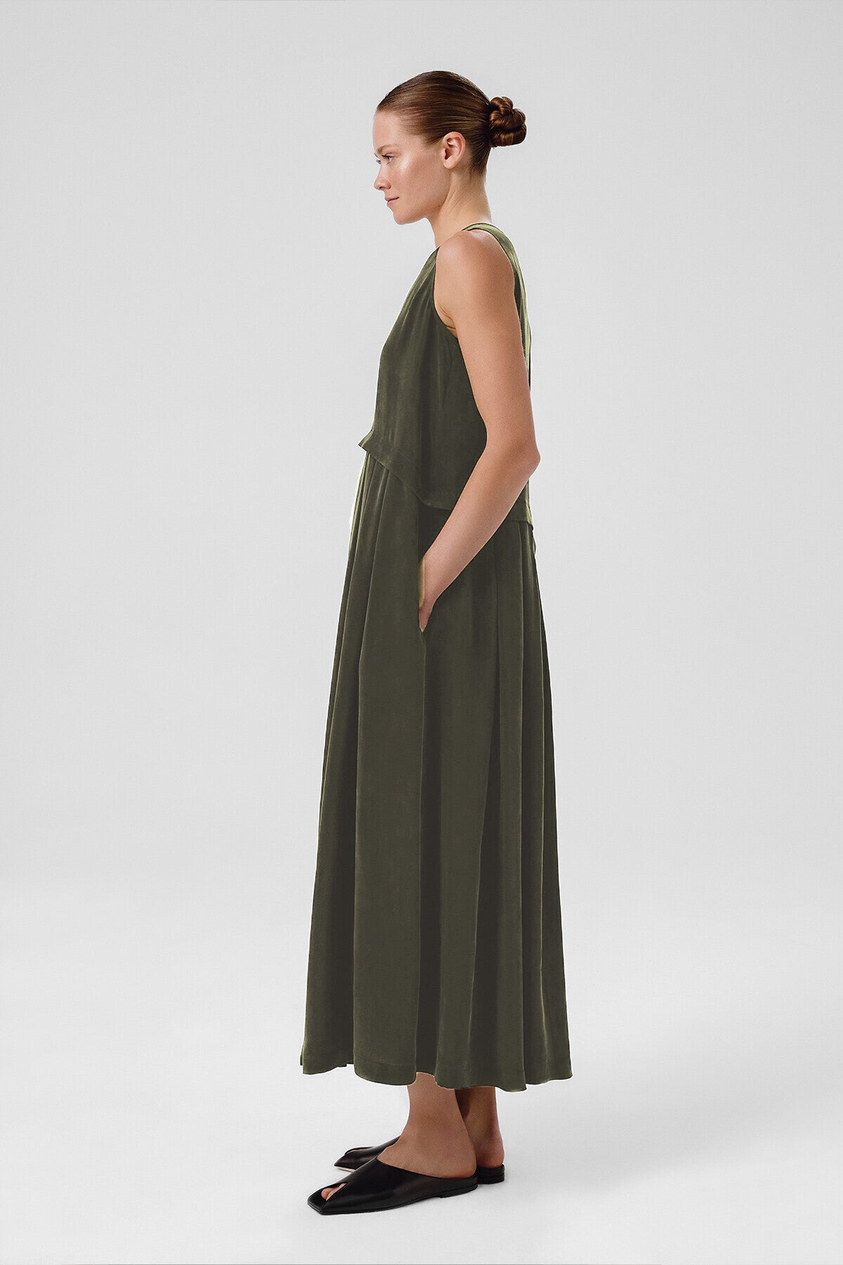 Khaki Pleated Sleeveless Long Dress