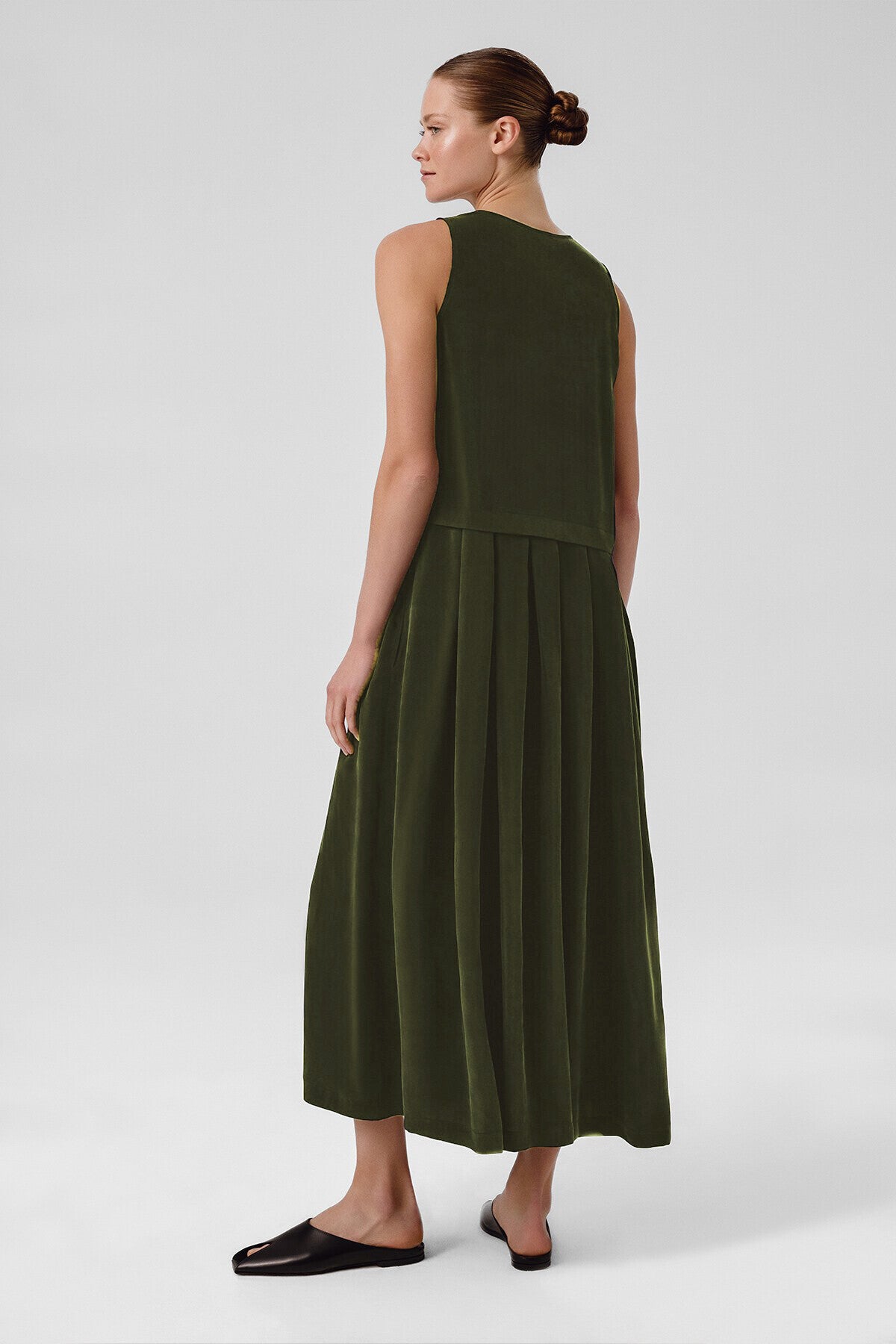 Khaki Pleated Sleeveless Long Dress