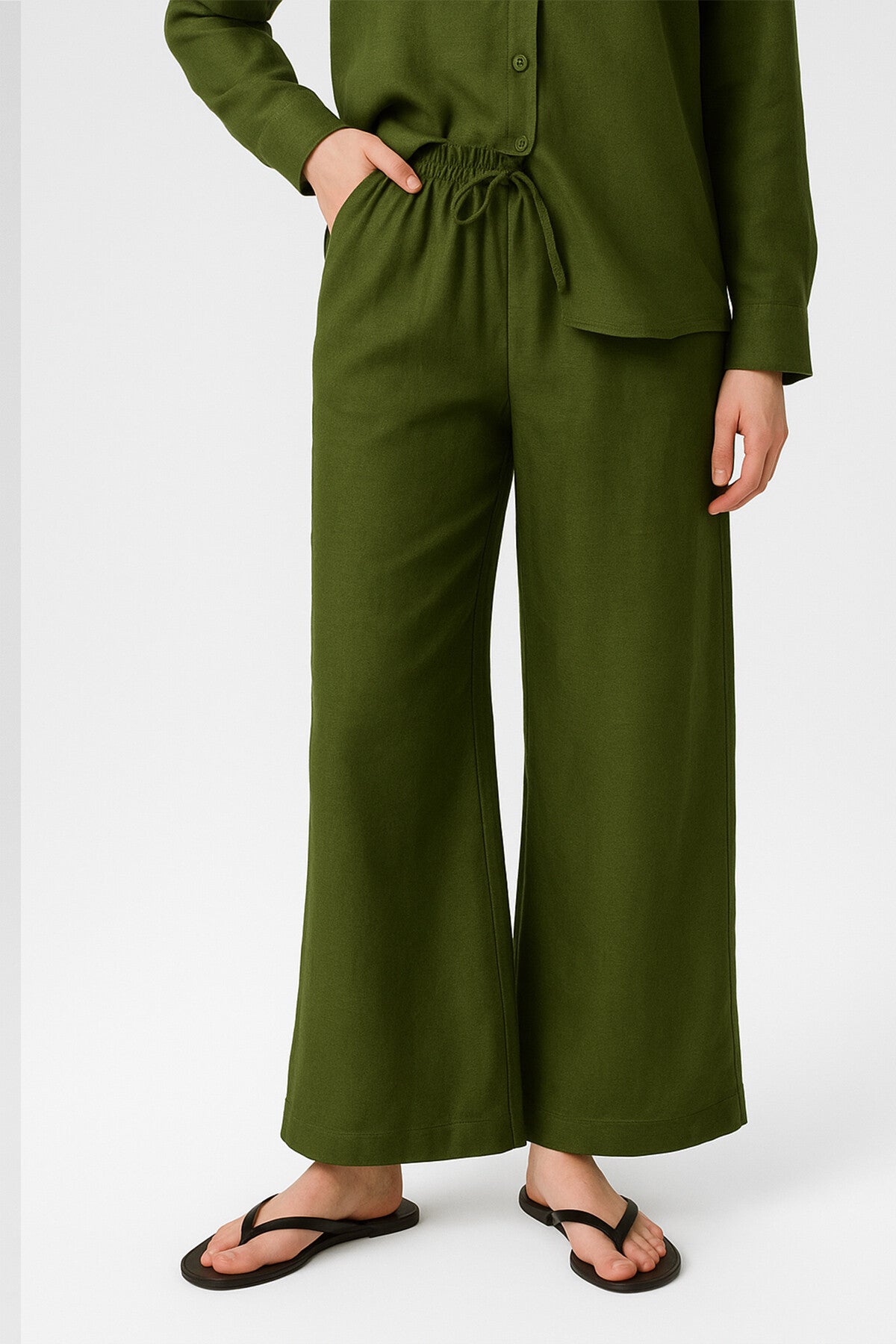 Women's Slit-Hemmed Khaki Pants