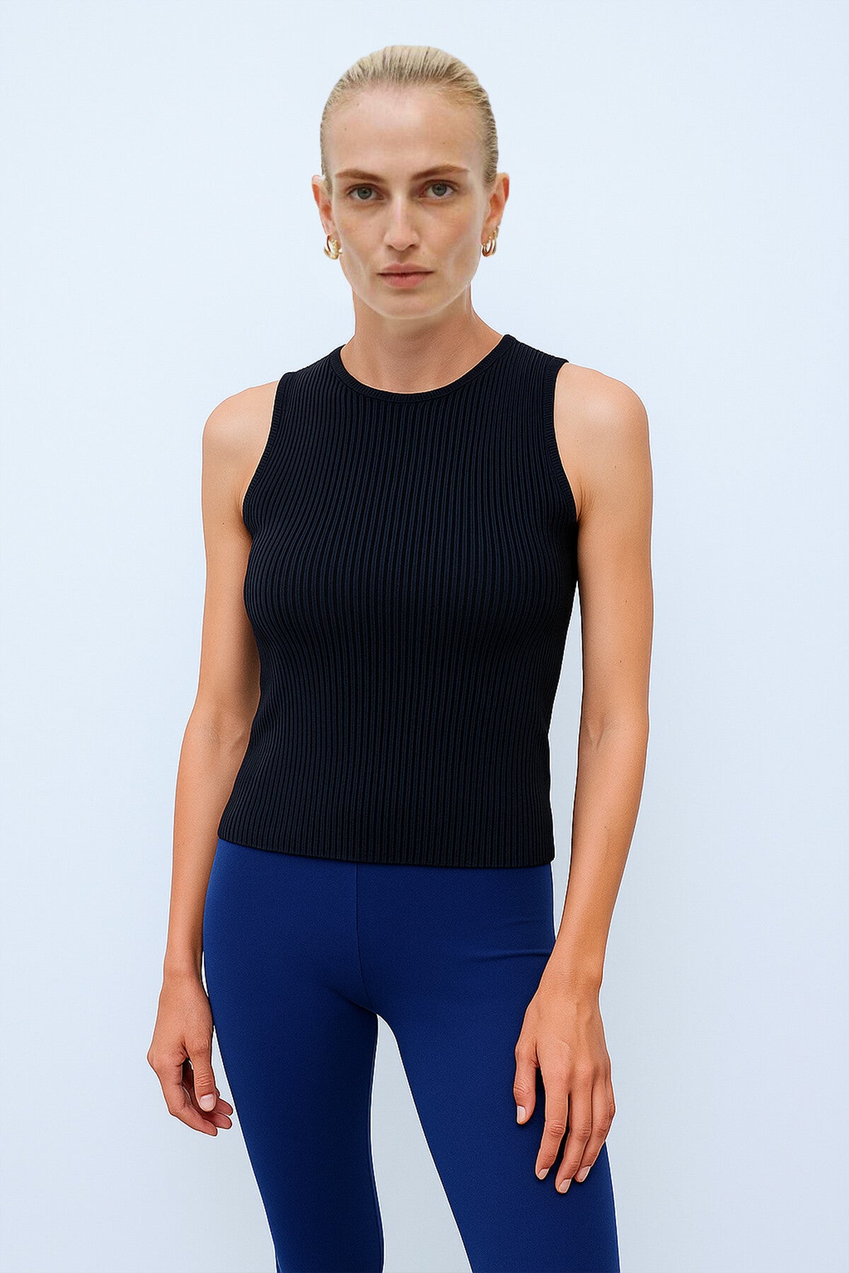 Black Halter Neck Knit Crop Top