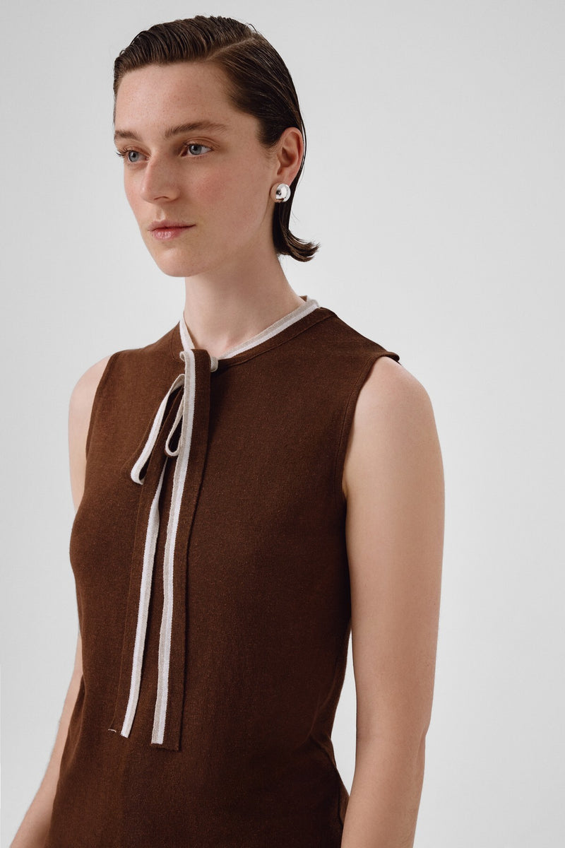 Brown Collar Tied Sleeveless Blouse