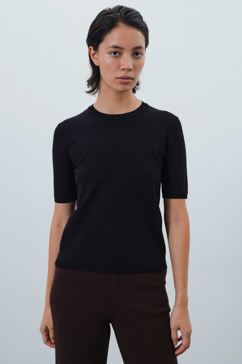 Short-Sleeved Slim Fit Black Knit Women's Sweater