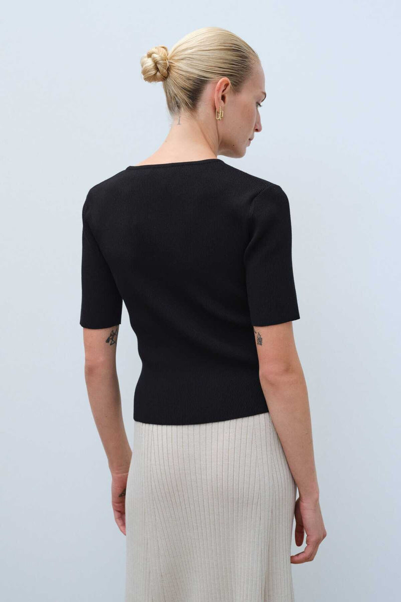 Short-Sleeved Black Knit Women's Sweater