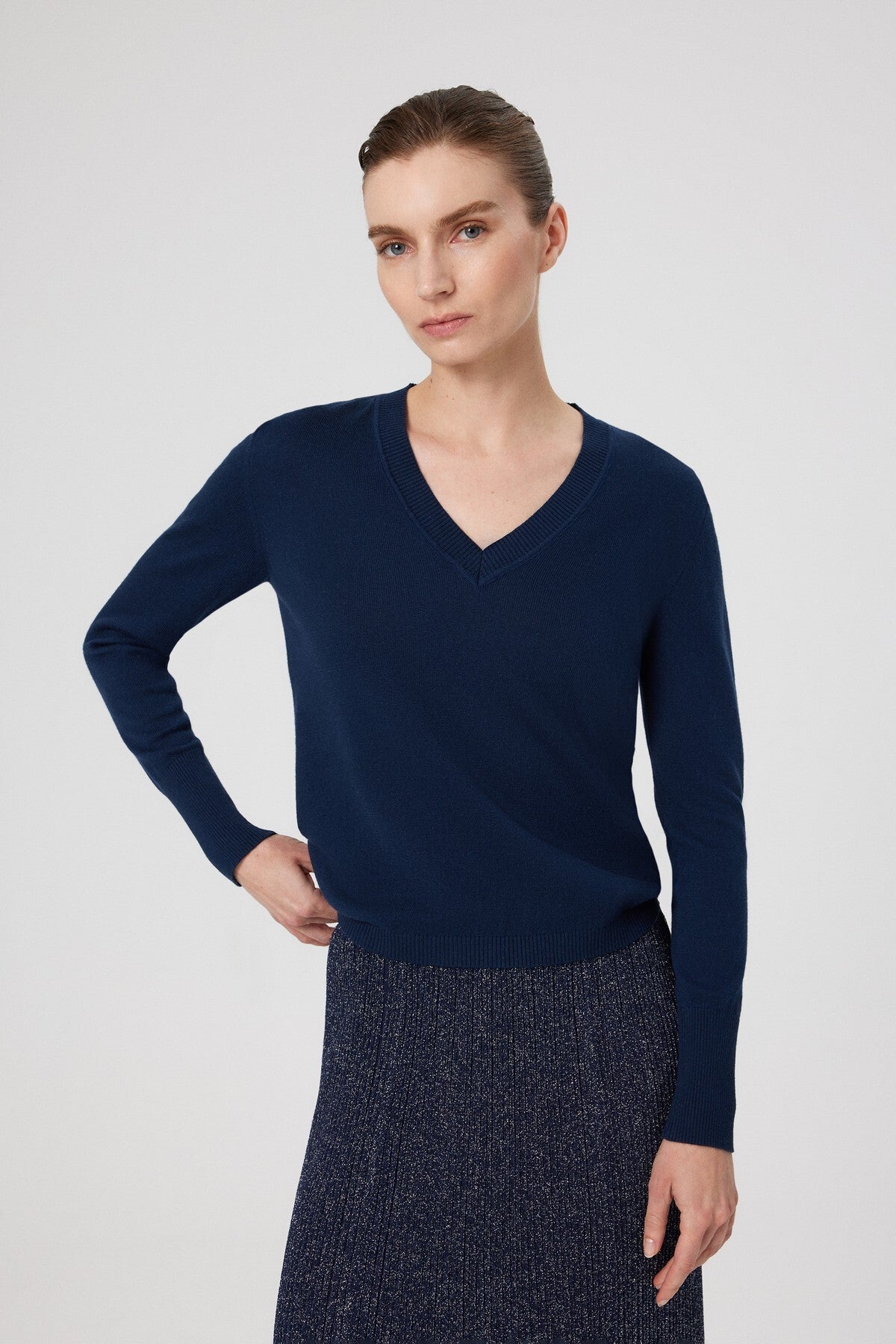 Navy Blue V-Neck Long Sleeve Women's Sweater