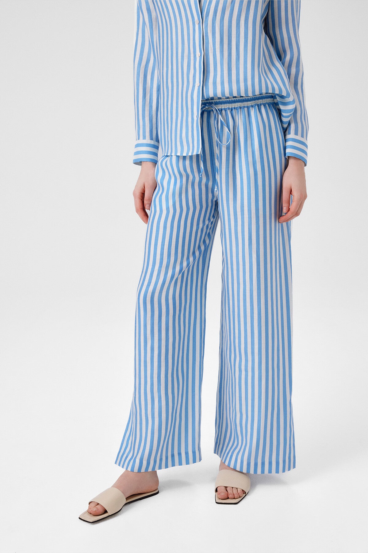 Women's Blue and White Striped Slit-Hem Pants