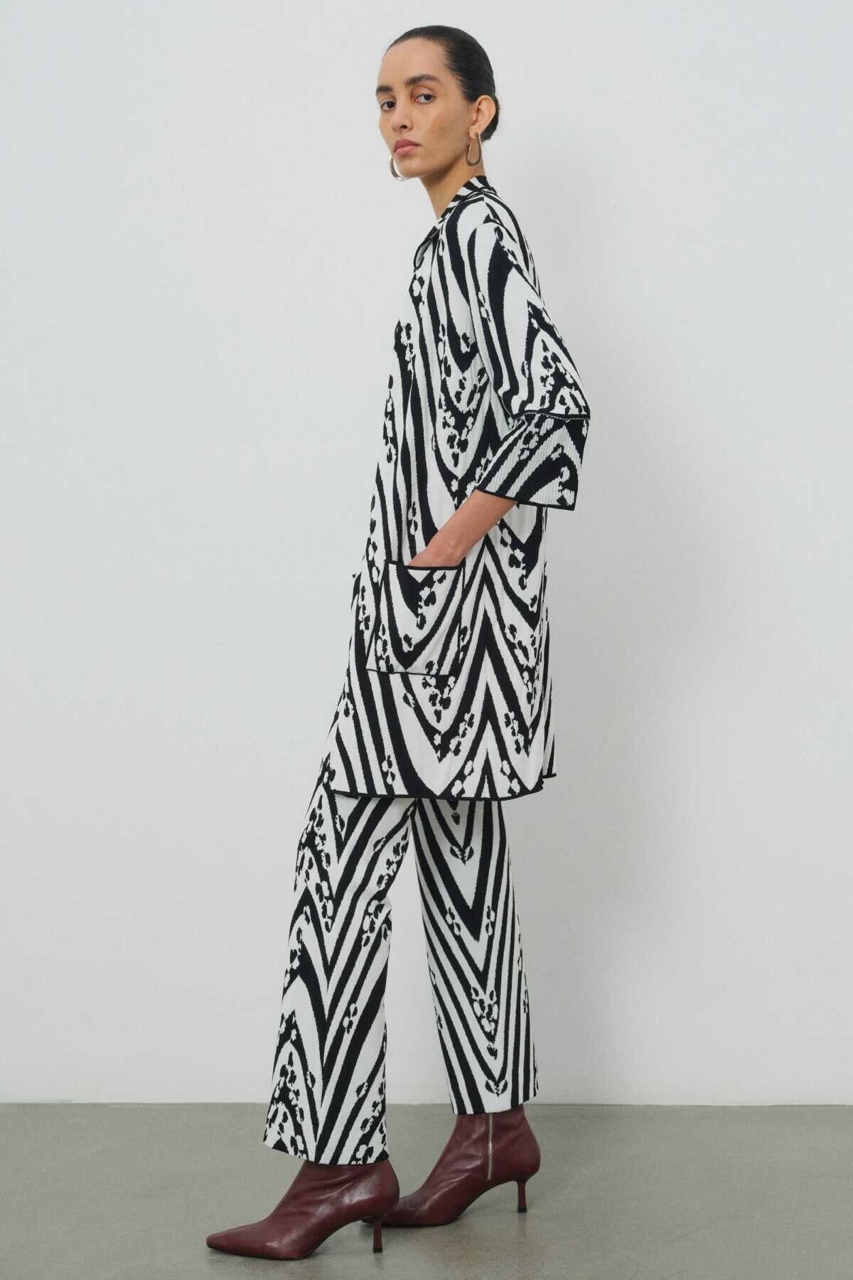 Black and White Patterned Women's Cardigan