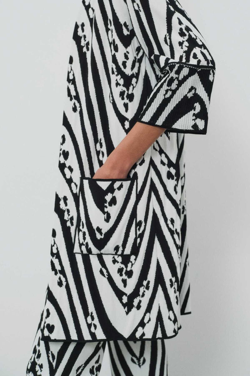 Black and White Patterned Women's Cardigan