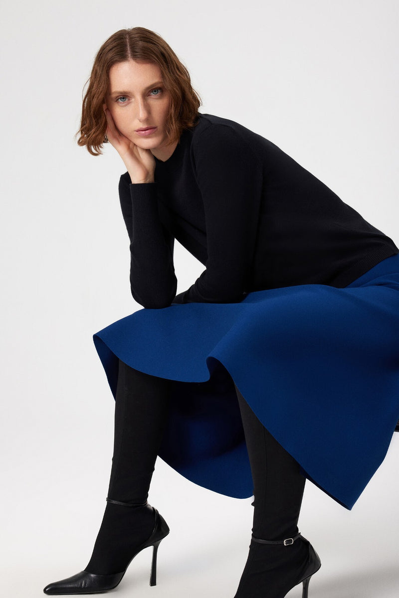 Black Crew Neck Basic Women's Sweater
