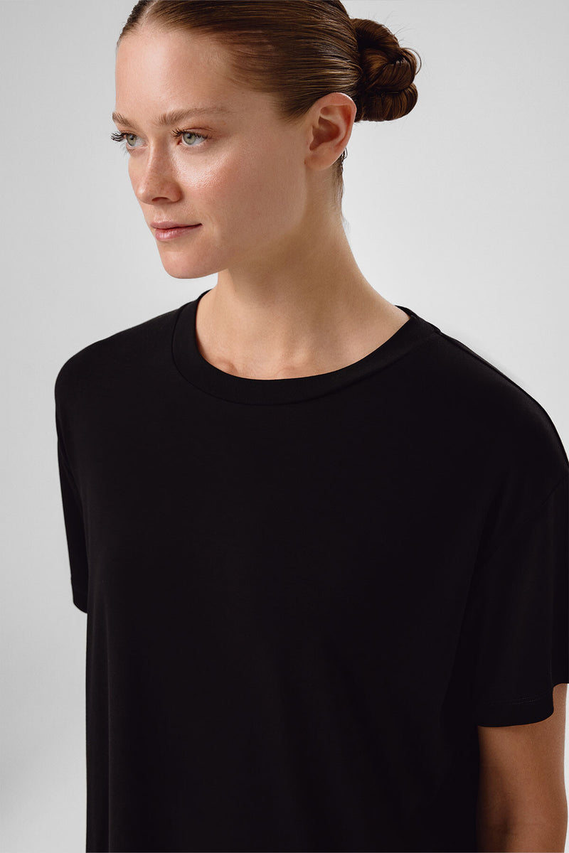 Black Crew Neck Basic Women's T-Shirt