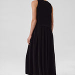 Black Pleated Sleeveless Long Dress