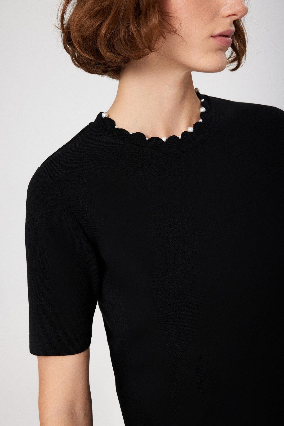 Black Pearl Detailed Short Sleeve Women's Sweater