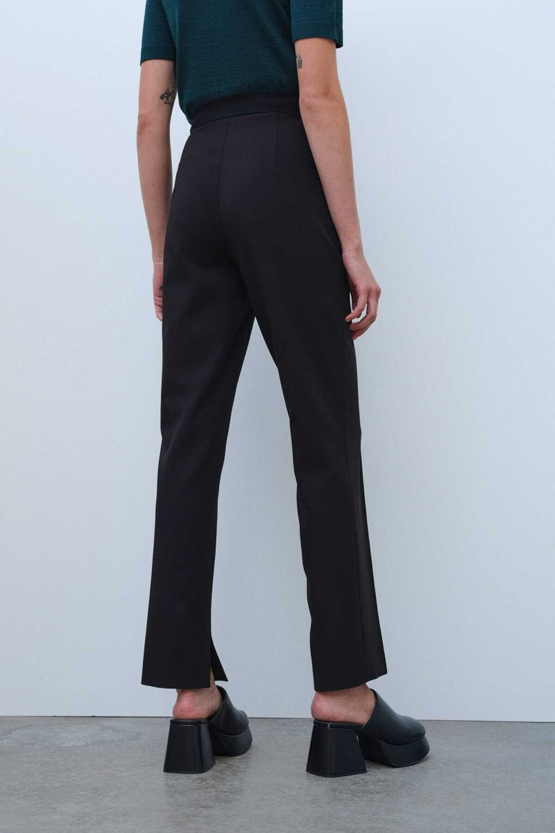 Black Women's Pants