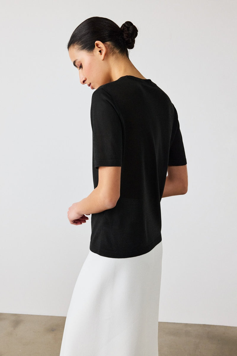 Black Short Sleeve Knit Women's T-Shirt