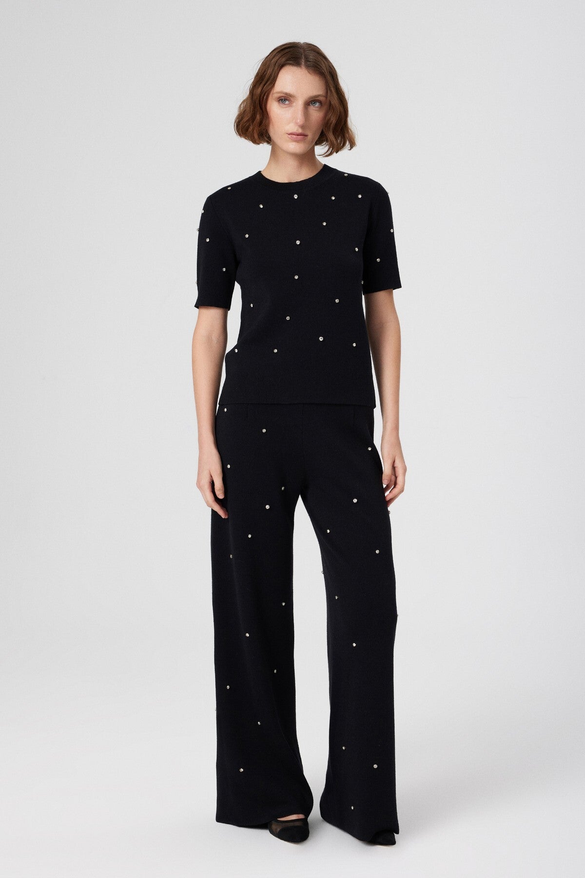 Black Stone Embroidered Short Sleeve Women's Sweater