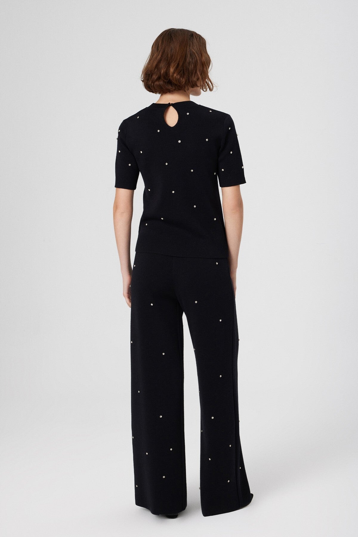 Black Stone Embroidered Short Sleeve Women's Sweater