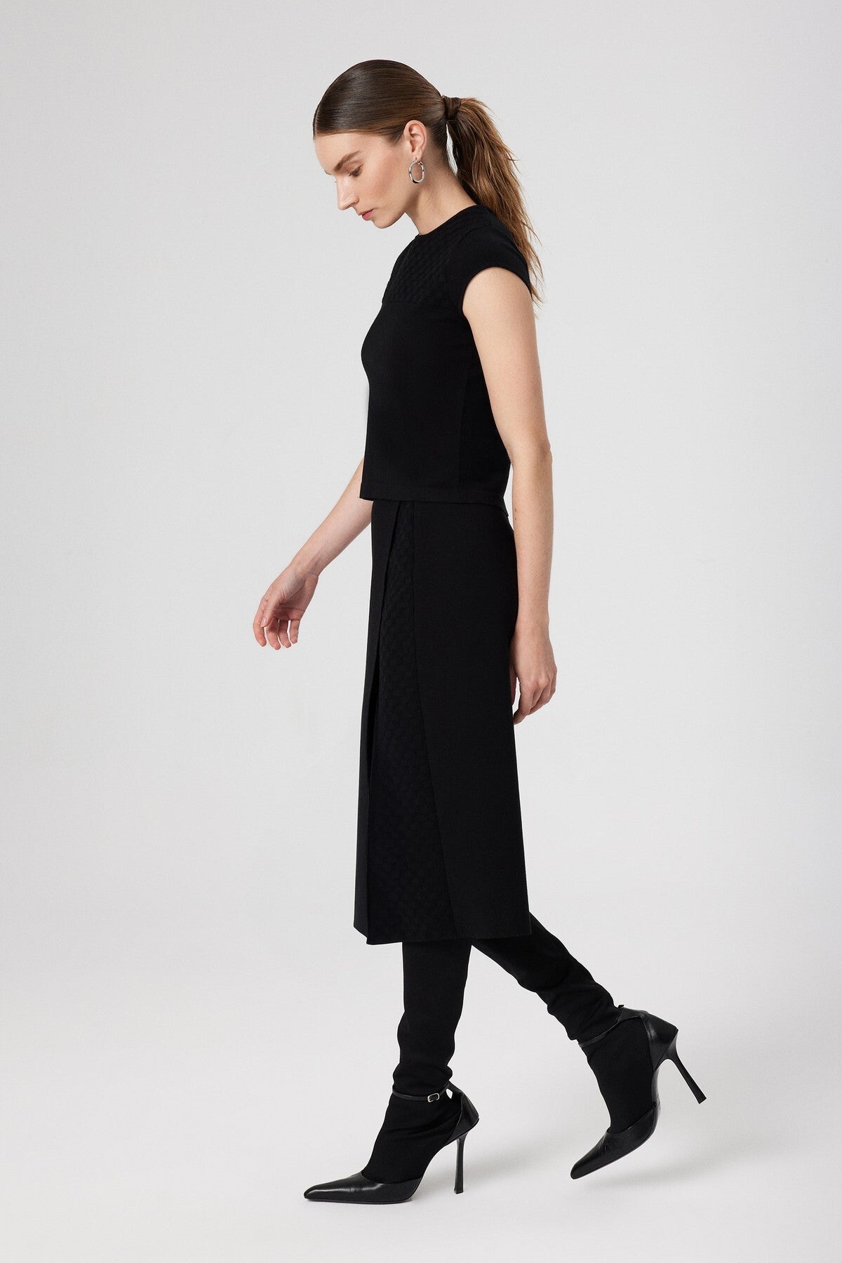 Black Collar Patterned Crop Top