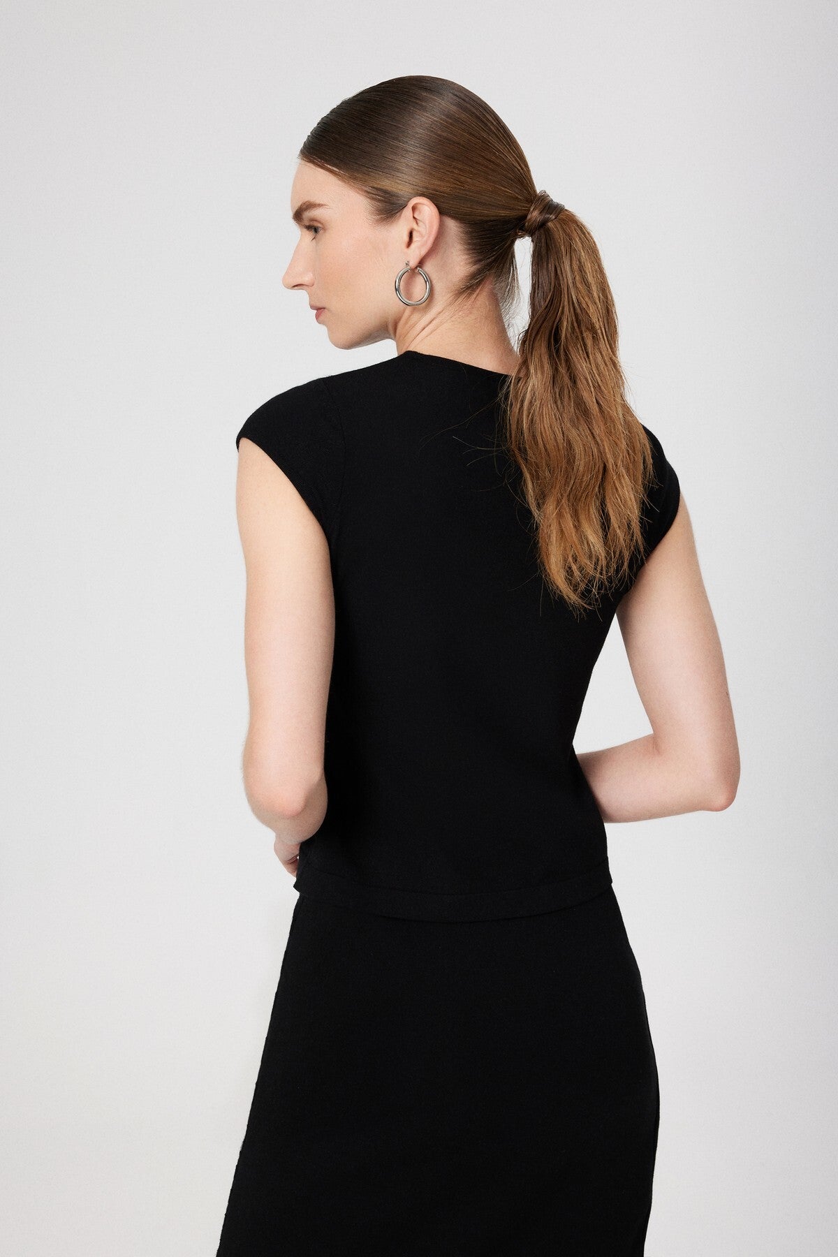 Black Collar Patterned Crop Top