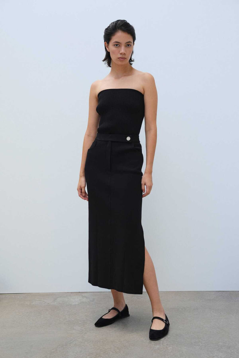 Black Slit Detail Long Knit Skirt