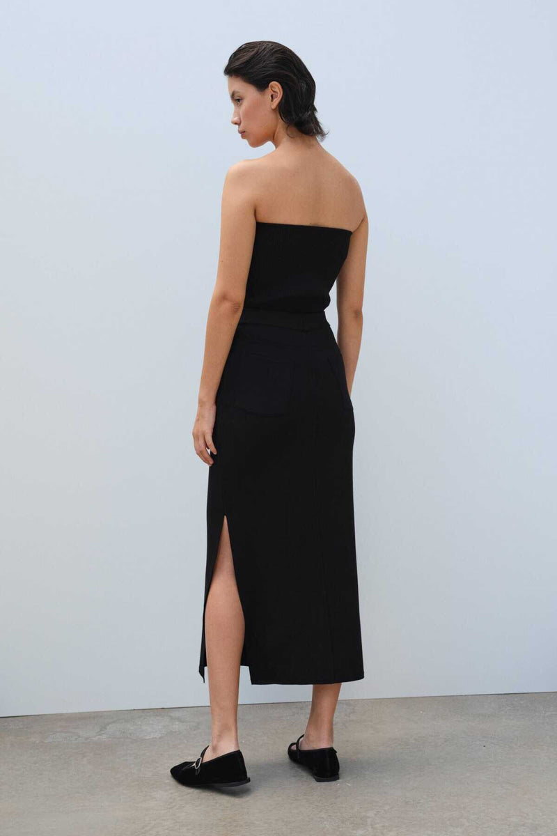 Black Slit Detail Long Knit Skirt