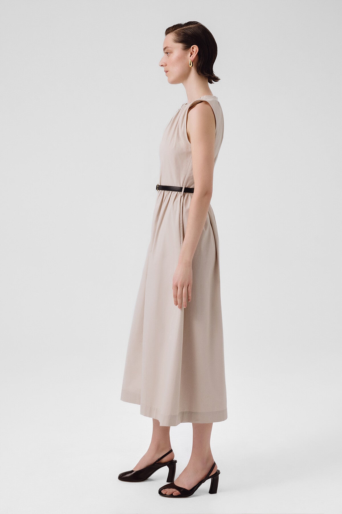 Stone Arch Detailed Sleeveless Long Dress