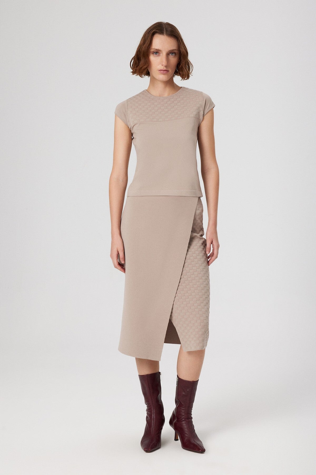 Stone Collar Patterned Crop Top